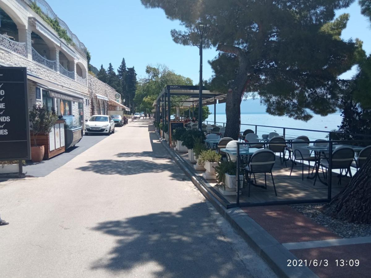Guesthouse Kod Irene Gradac  Eksteriør bilde