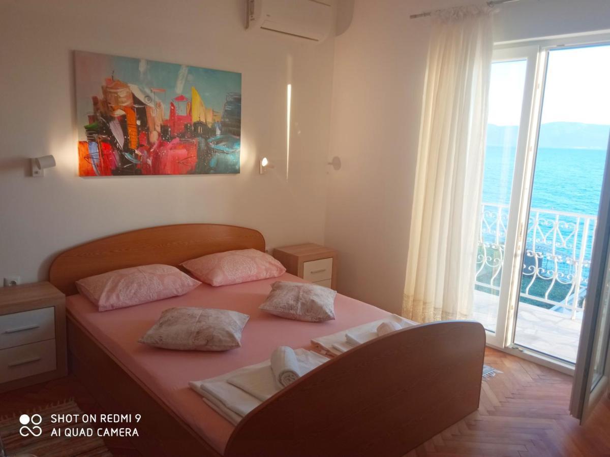 Guesthouse Kod Irene Gradac  Eksteriør bilde